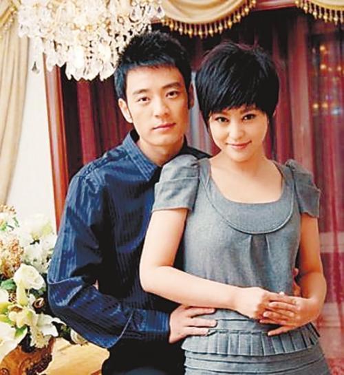 离婚16年，李光洁再次让所有人“刮目相看”，47岁的郝蕾后悔了吗