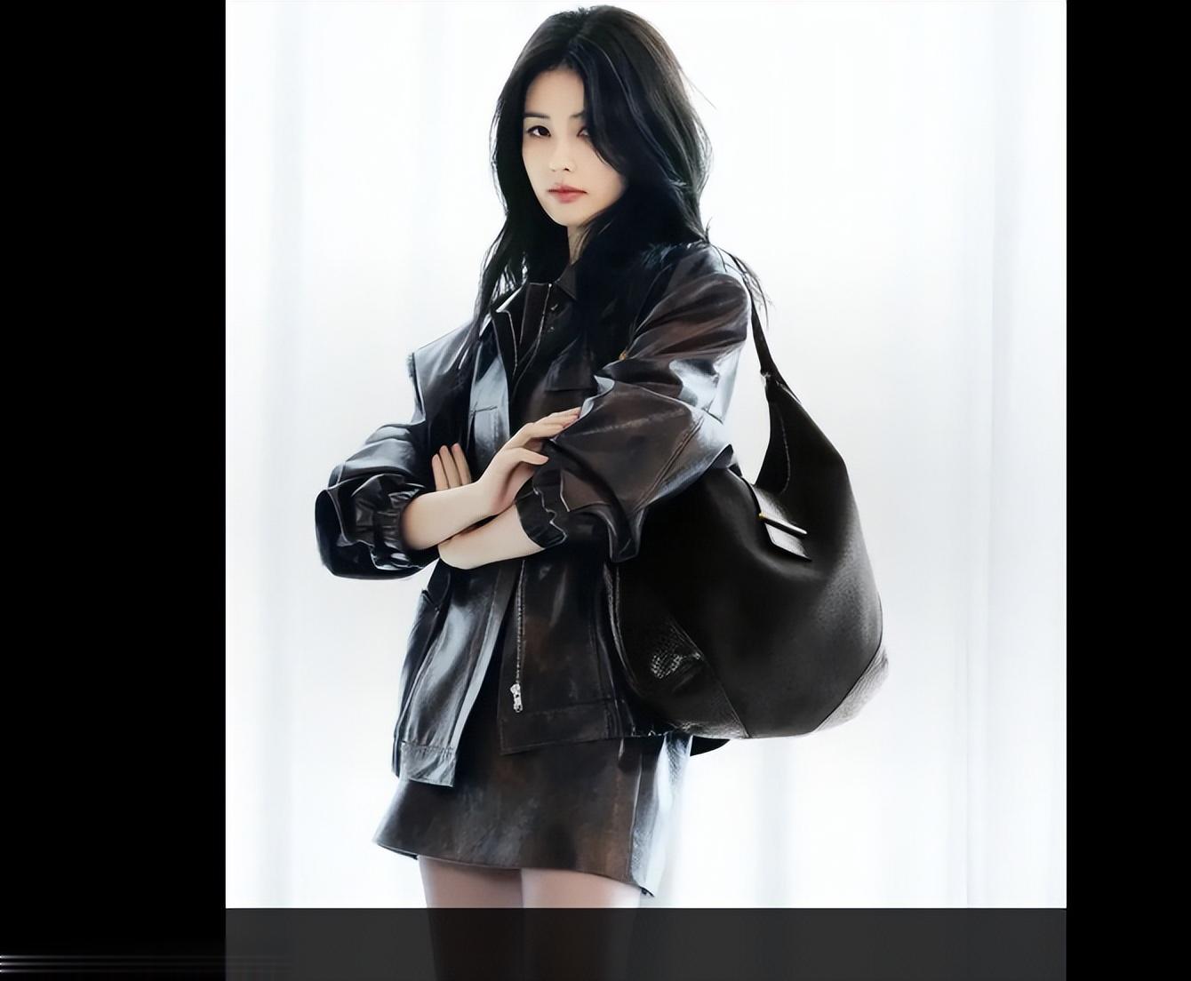 白鹿黑色皮衣， 五官精致，高冷范十足！