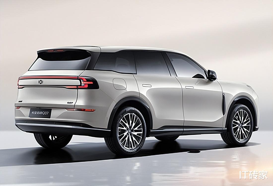 3月最后一天发布上市的  8  款新车