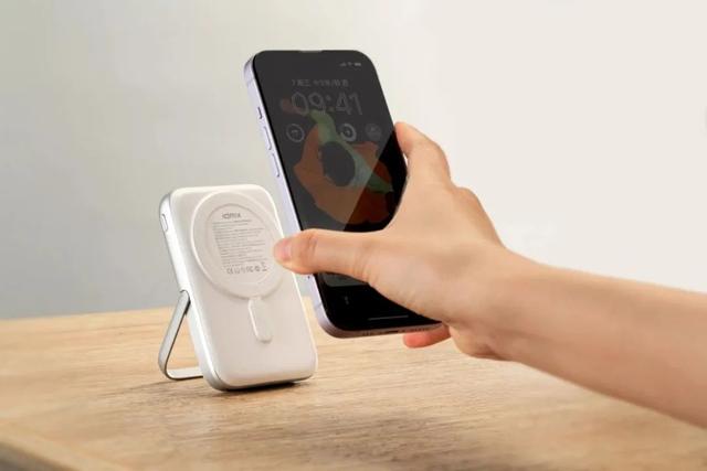 idmix 大麥創新：從用戶痛點出發，重構充電寶設計邏輯