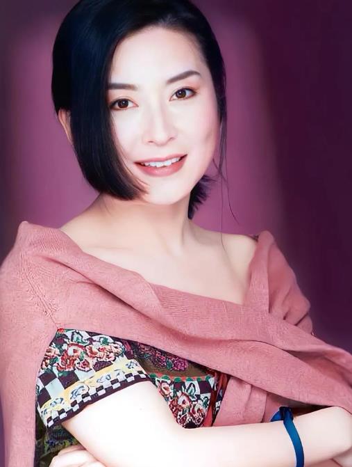 揭开天后陈淑桦“消失”的背后隐情:母亲的离世只是“导火索”