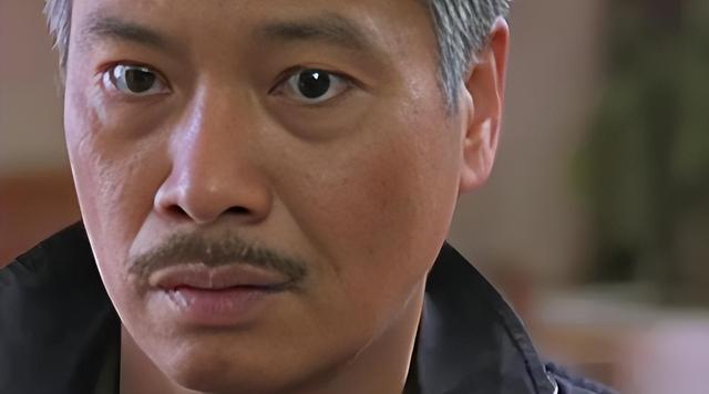 王晶爆吴孟达私人生活混乱成去世诱因,离世前还同时照顾三任太太