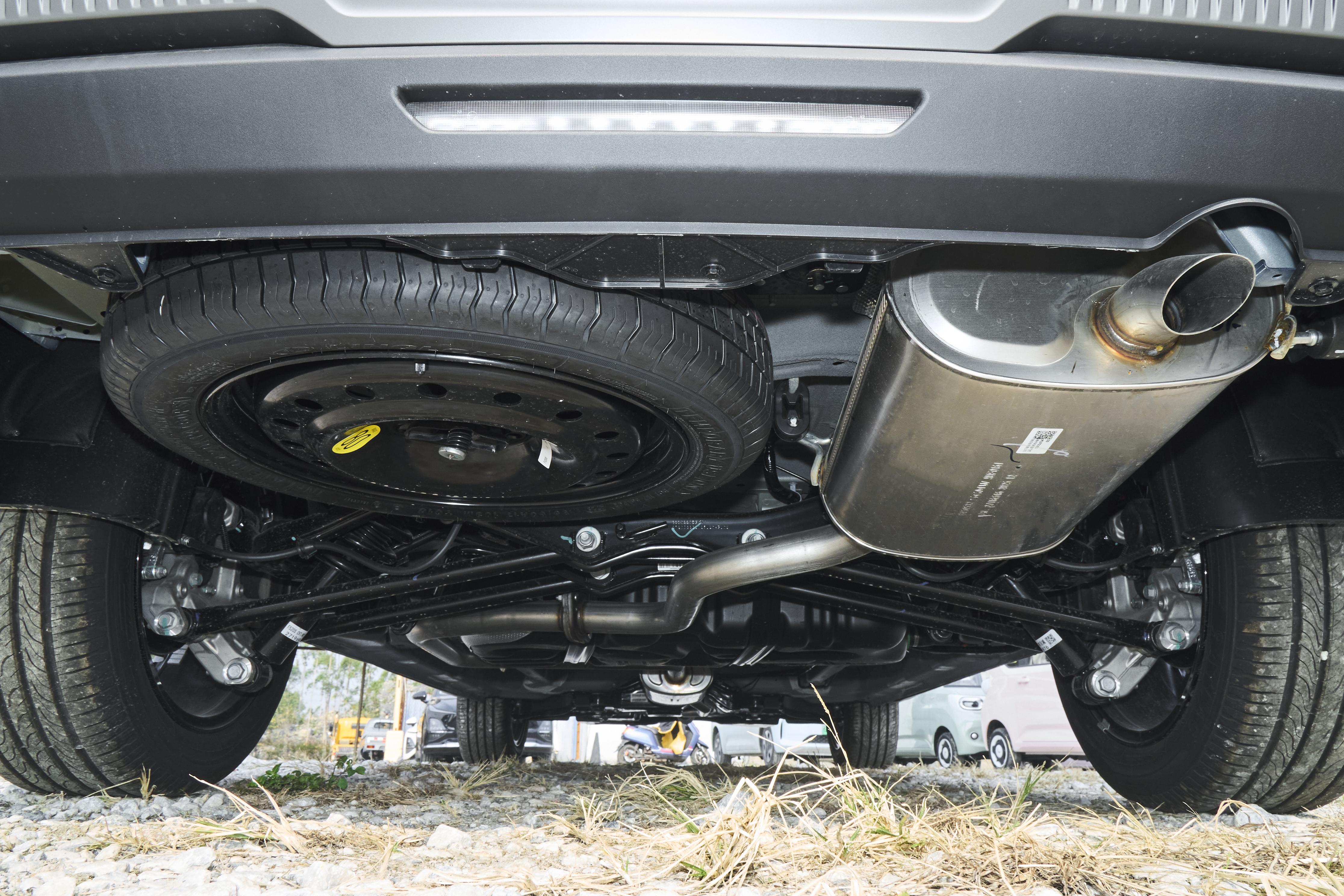 五菱星光560即将登场,权益价5.98万起,燃油/插混/纯电可选