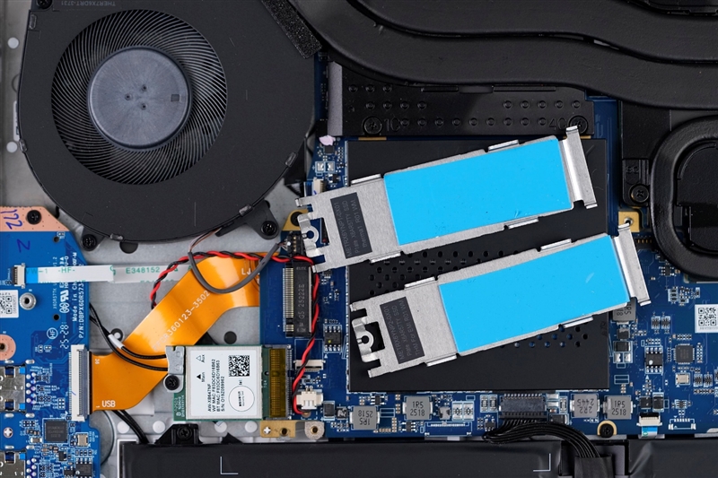 雷神獵刃S評測：萬元游戲本性能出色 長江存儲PC411 SSD寶刀不老