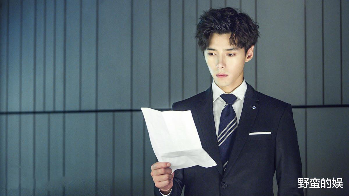 时隔两年,陈钰琪新剧终于来了,搭档方逸伦,上演另类相亲冒险故事