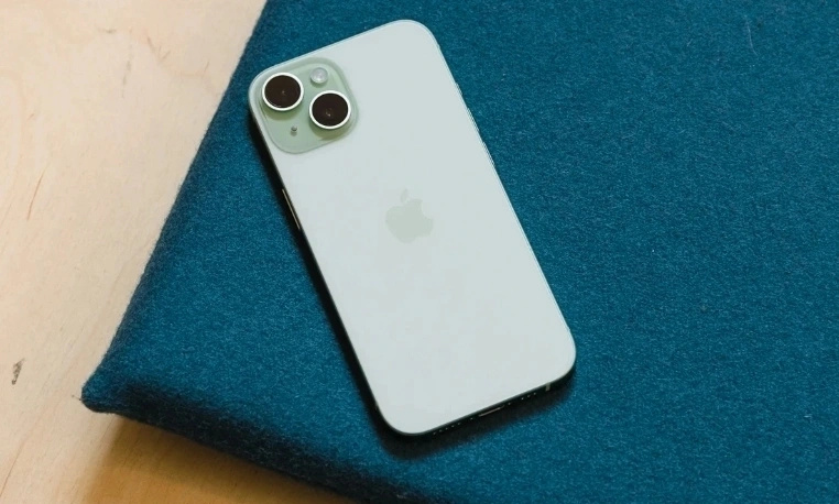 蘋果打響“價格戰”，從5999元跌至3399元，舊款iPhone降至清倉價