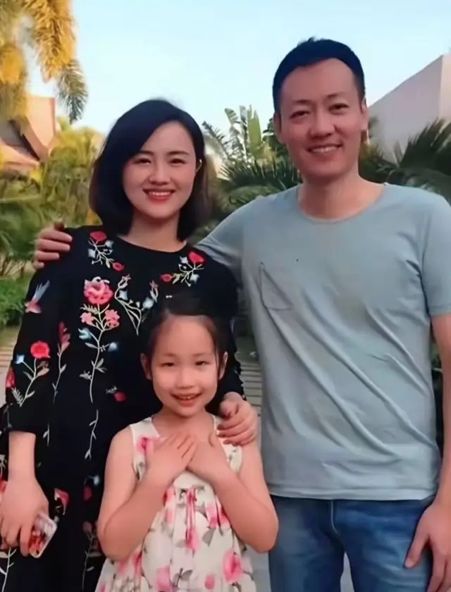 刘天池曝辛柏青失联，朱媛媛去世后 辛柏青4个月不和朋友聊天见面