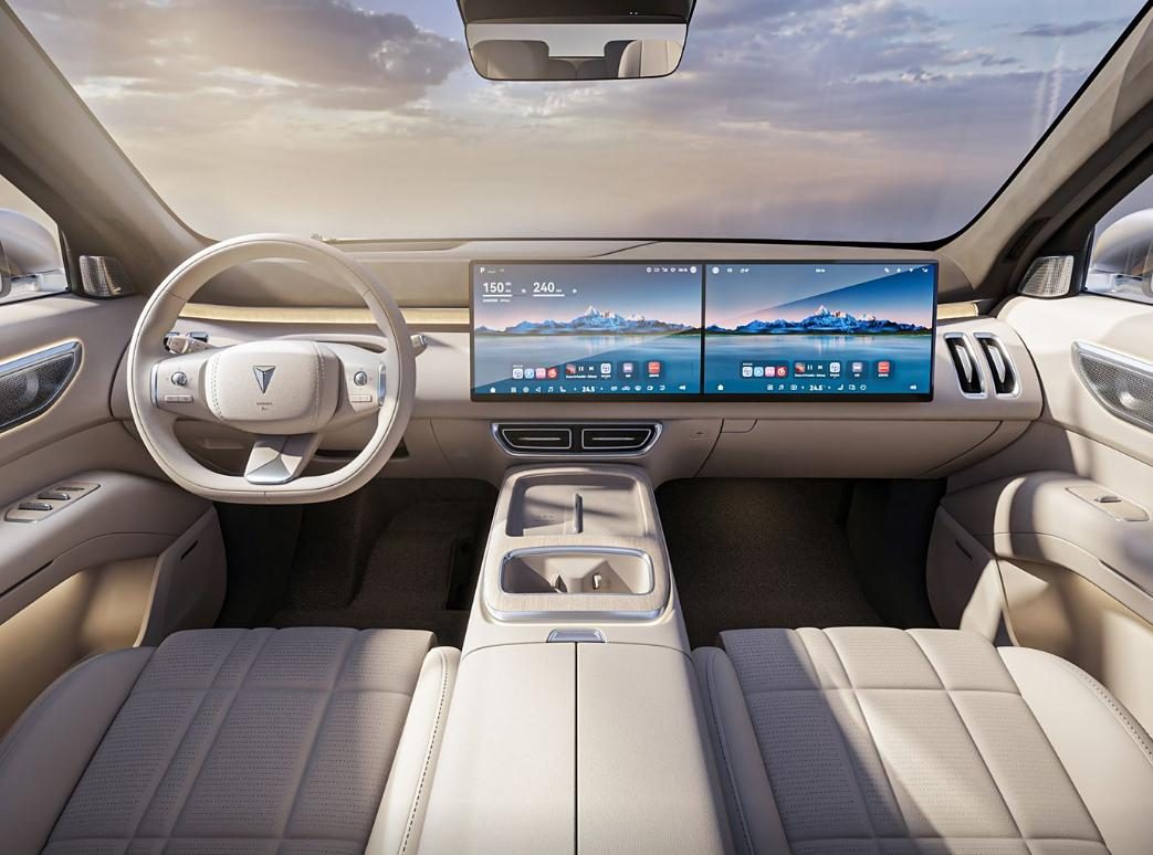 深蓝S09预售价23.99万起！华为乾崑+鸿蒙座舱，定价逻辑被掀桌