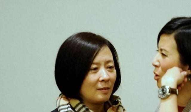 离婚两年后,孙怡和董子健的生活已经天差地别,看完莫名尴尬心酸