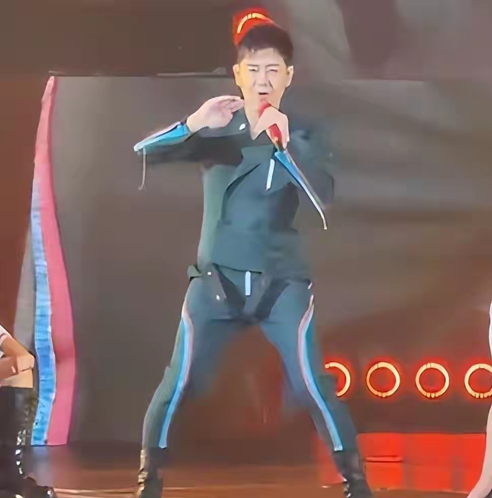 内娱“姨味儿”男星巅峰大对决,谁是辣眼mvp?谁最让人喷饭?