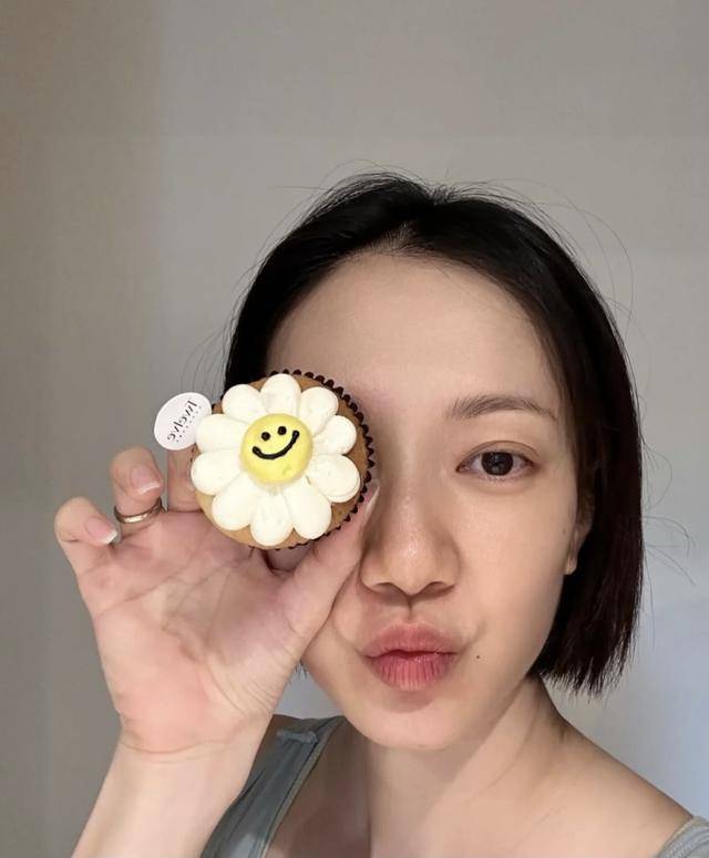 TVB前花旦为女儿举办百日宴！