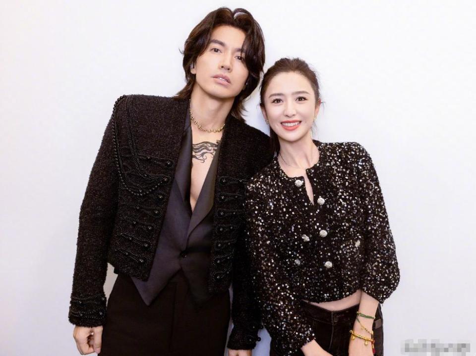 关系藏不住了！佟丽娅现身言承旭演唱会，才发现原来一切早有征兆