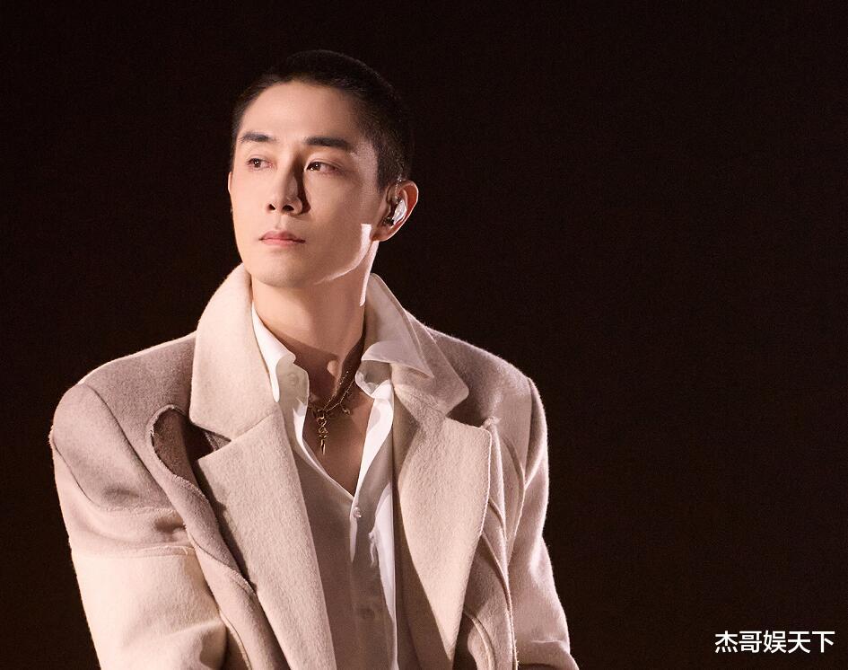 《披哥》收官，0713夺冠，李承铉尴尬，陈小春圆满，结局让人无语