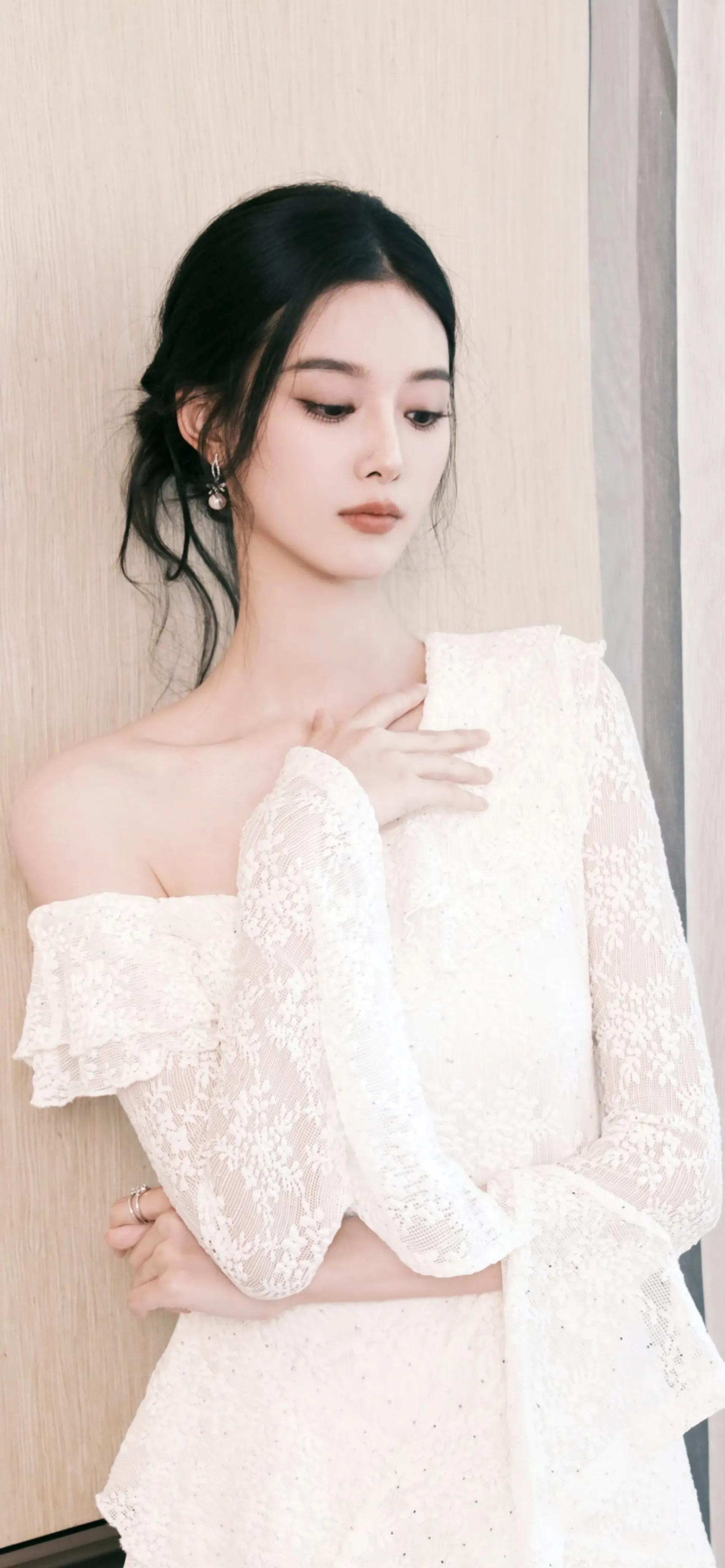 徐艺洋妹妹长这么好看，算不算便宜了黄子韬？