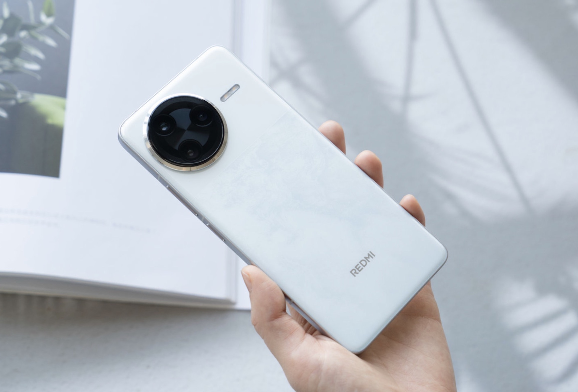 紅米堅決清倉！驍龍8Gen3+6550mAh+金屬中框，低至1769元起