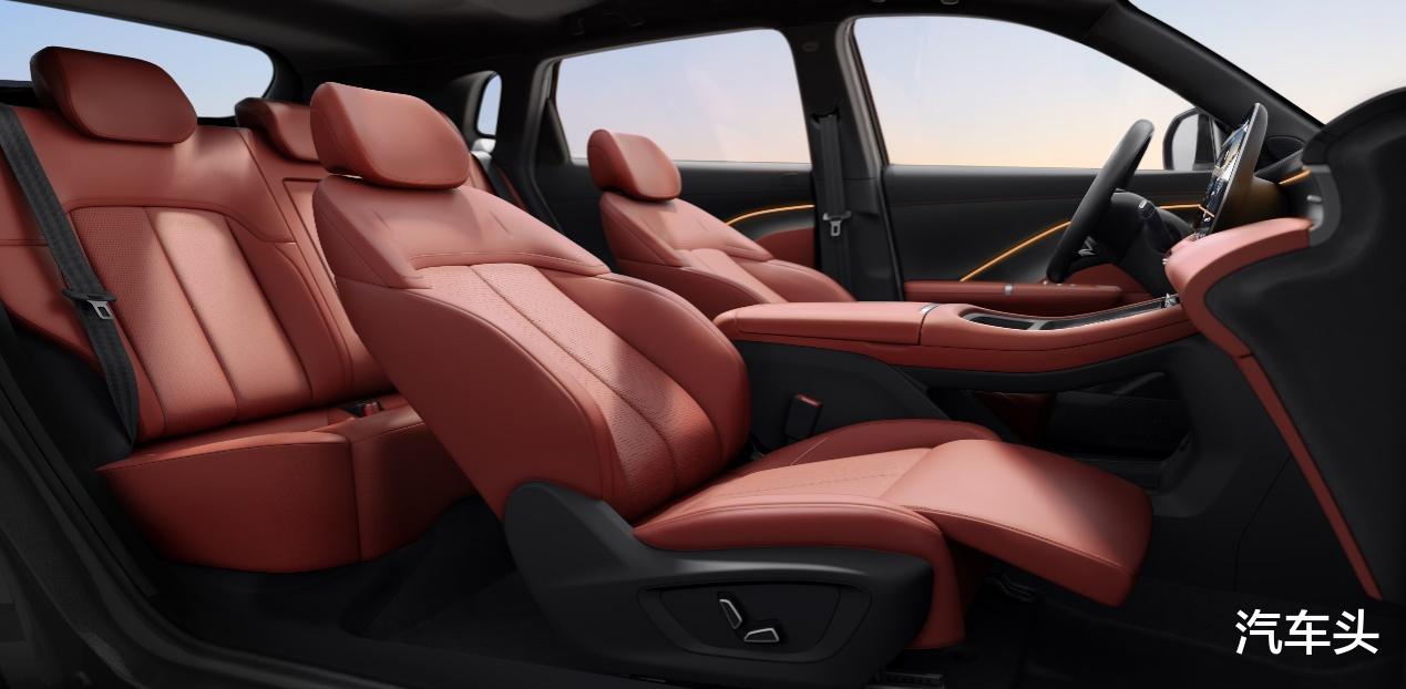 第四代CS55PLUS上市 7.89万元起