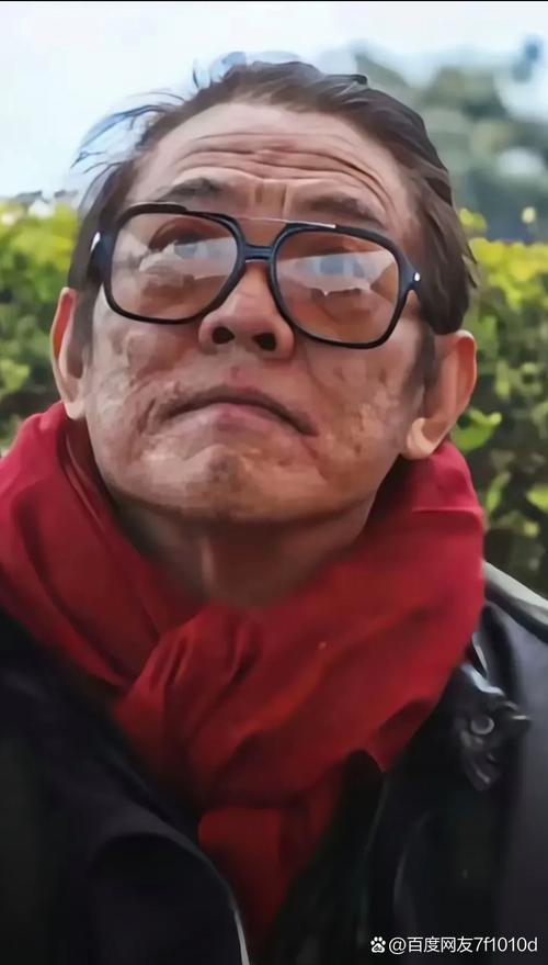 官方报道！李连杰脱衣辟谣“换心脏”传闻，原来我们都被骗了