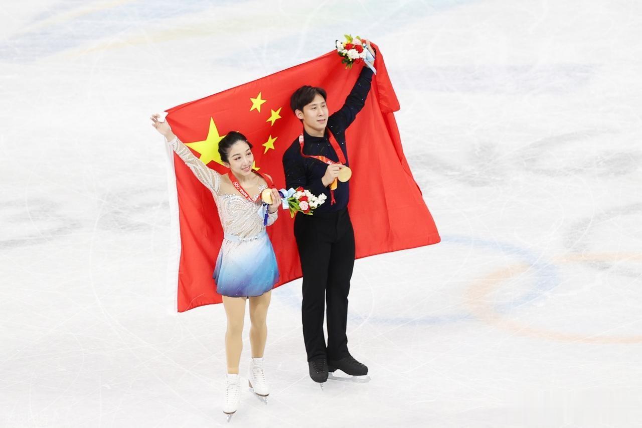 米兰冬奥会中国花样滑冰队选拔办法公布，女子冰壶名单已确定