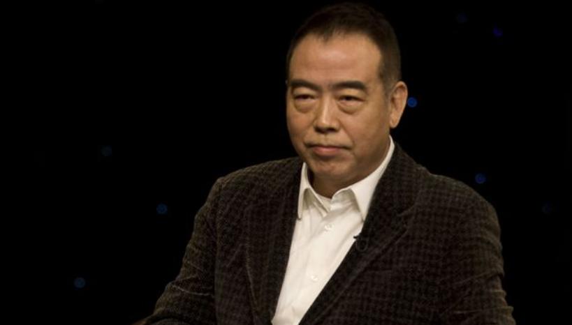 73岁陈凯歌没想到，刚跟着儿子丢完脸，又被倪萍迟蓬联手撕下体面