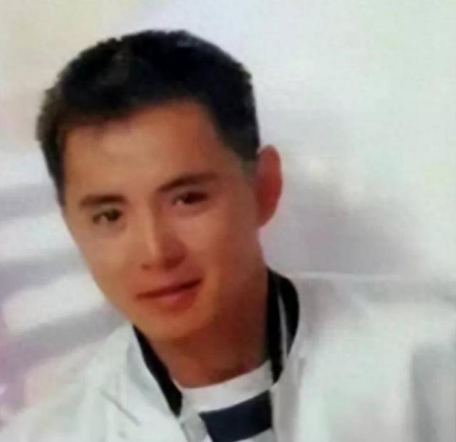 他是80年代当红歌手,上过央视春晚,却失踪14年,至今生死未卜!