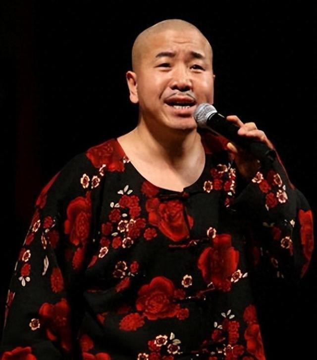 王小利离婚24年:他再婚生三胎,前妻温美玲人生现状如何?