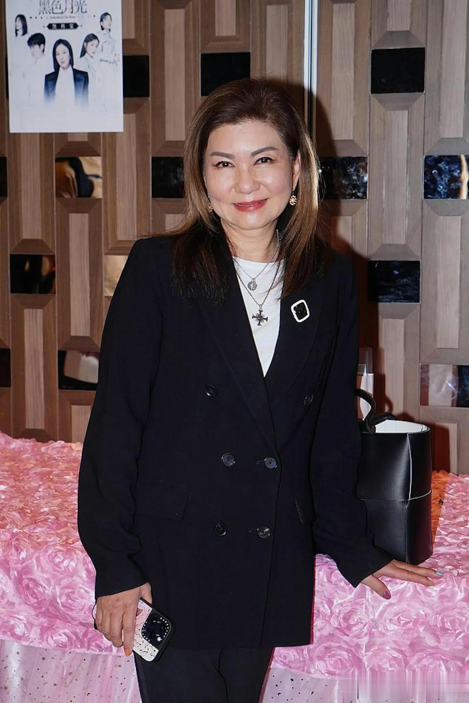 乐易玲职务调整 TVB高层权力版图再生变动!顾炯接棒邵氏授权代表