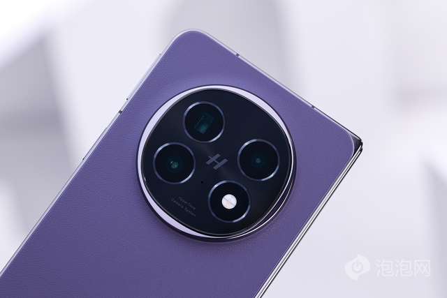 暑期換機指南：三款旗艦大折疊屏手機，開啟你的夏日移動新體驗