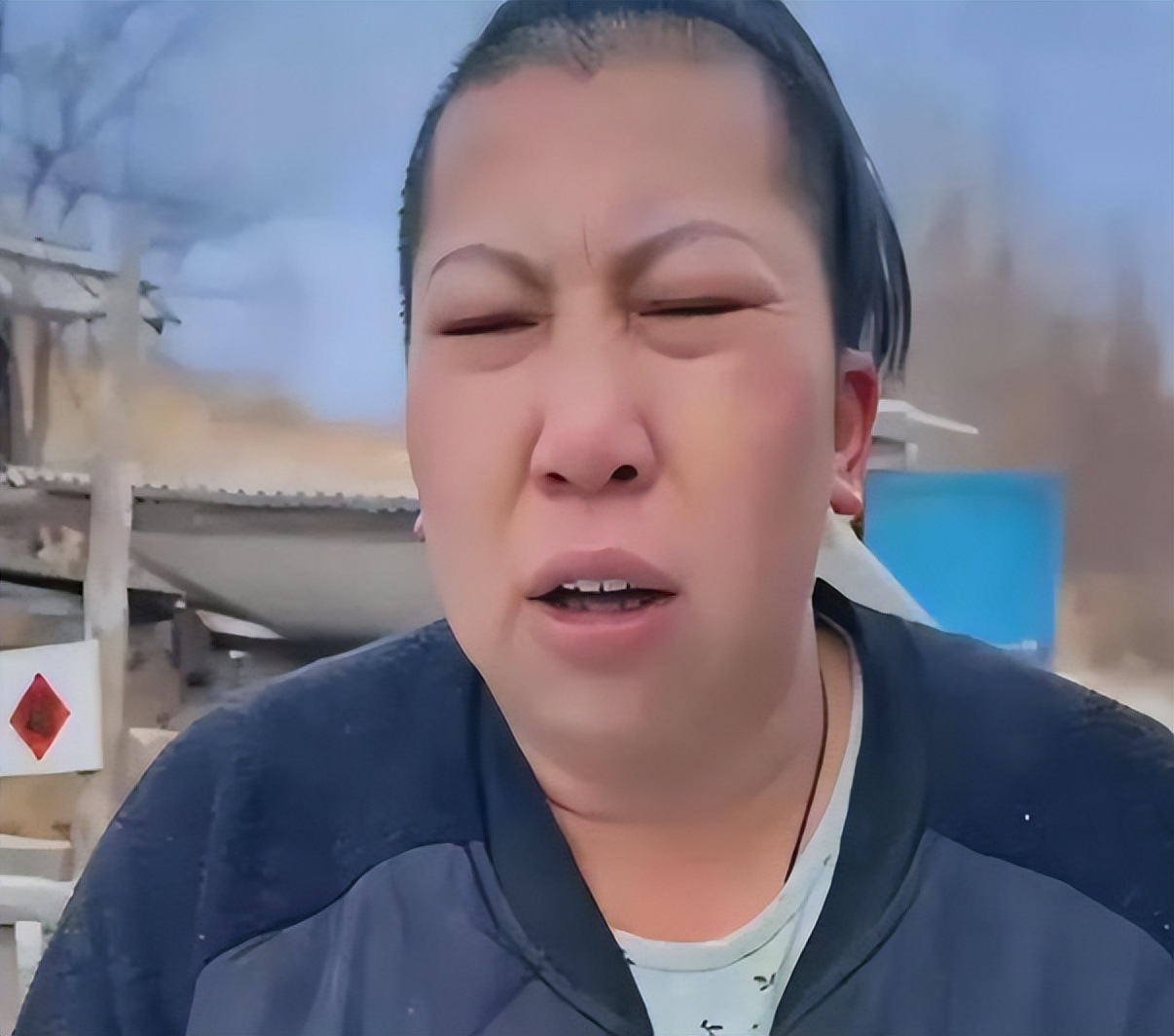 再遭封杀刚8天，国内难翻身的东北雨姐被曝另起灶炉，她能逆袭吗