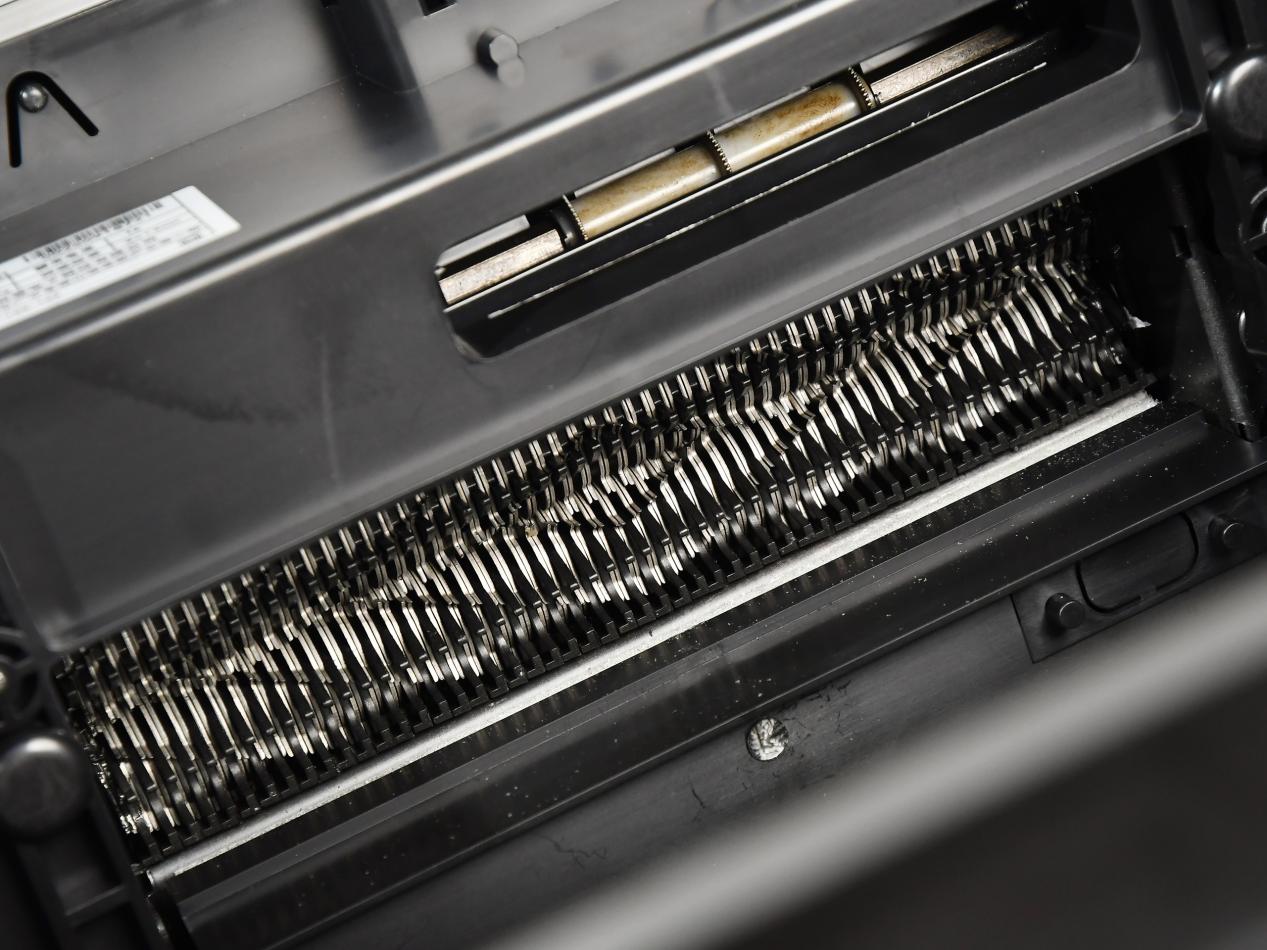 帶來(lái)更強(qiáng)的保密性 科密DS608碎紙機(jī)安全又可靠