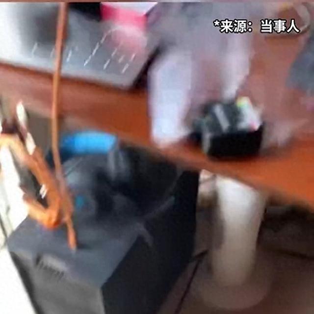 步充電寶后塵 影視颶風補光燈也“火”了