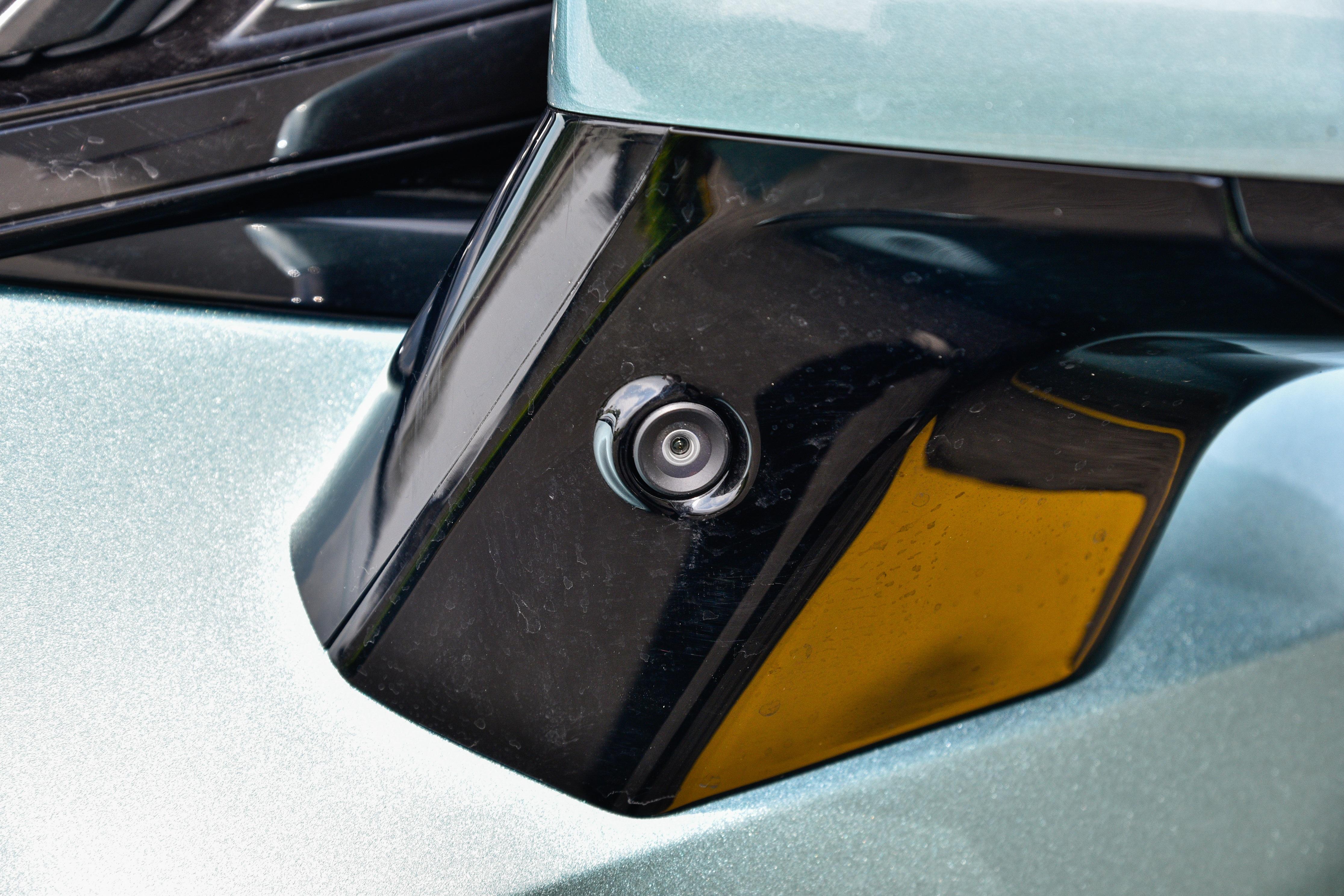 15万级增程SUV推荐!华为乾崑+高通8295芯片,配置高又实用