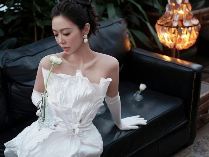 薛凯琪美艳绝伦 长腿高跟