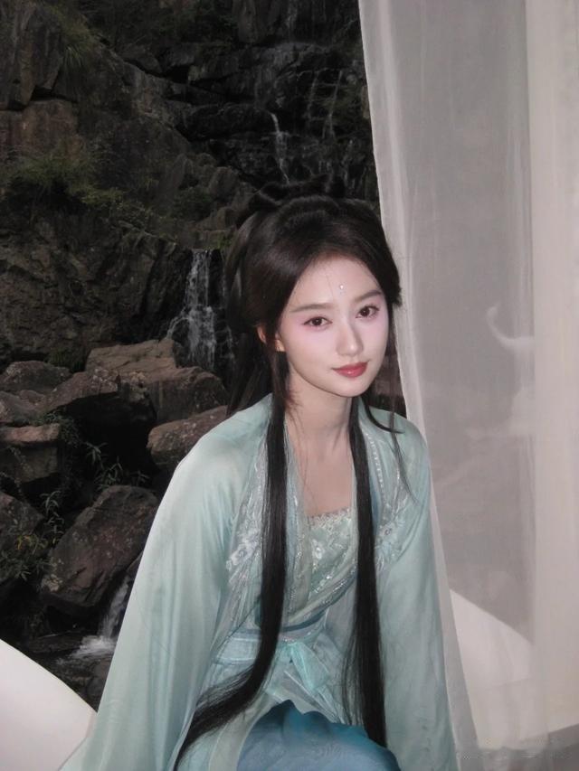 宇文玥2.0登场！李昀锐接棒林更新，这届古偶接班人够格吗？