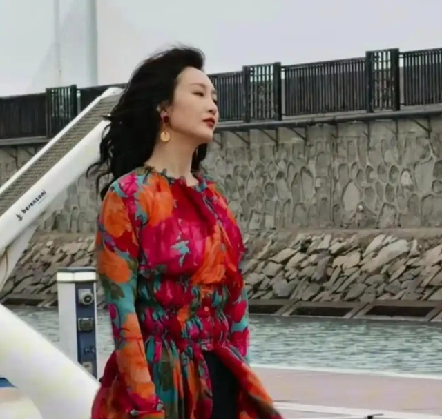 又一部扫黑悬疑剧《谷雨》来袭,张颂文再演反派,李路导演坐镇