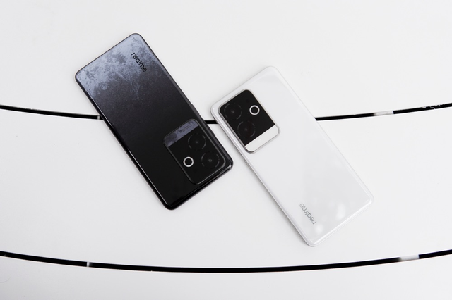 去年买不起的24+1TB顶配，现在价格彻底崩了