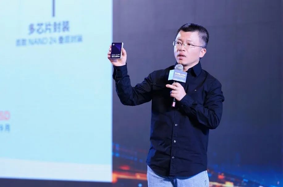 从核心到边缘,Solidigm SSD助力破解AI存储难题