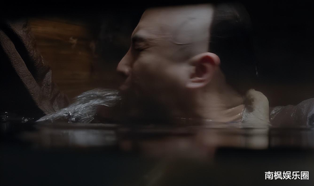 从头到脚皆可替？《大生意人》陈晓用这个镜头，给内娱上了一课