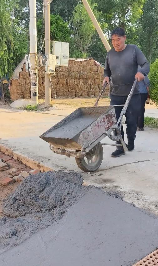 “跳楼去世”真相大白仅1个月，朱之文近况曝光，蒋大为没说错