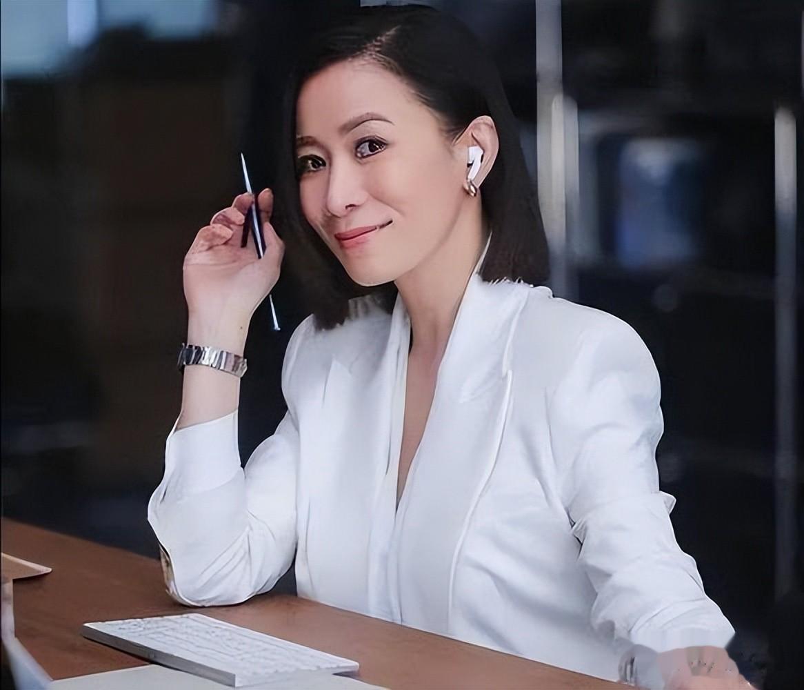 两亿财产无子女继承？这次立下遗嘱的佘诗曼，给明星们敲了个警钟