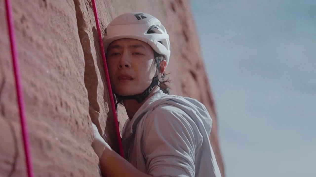 才播1集,全网曝光1个亿,28岁王一博再破天花板,肖战真没说错