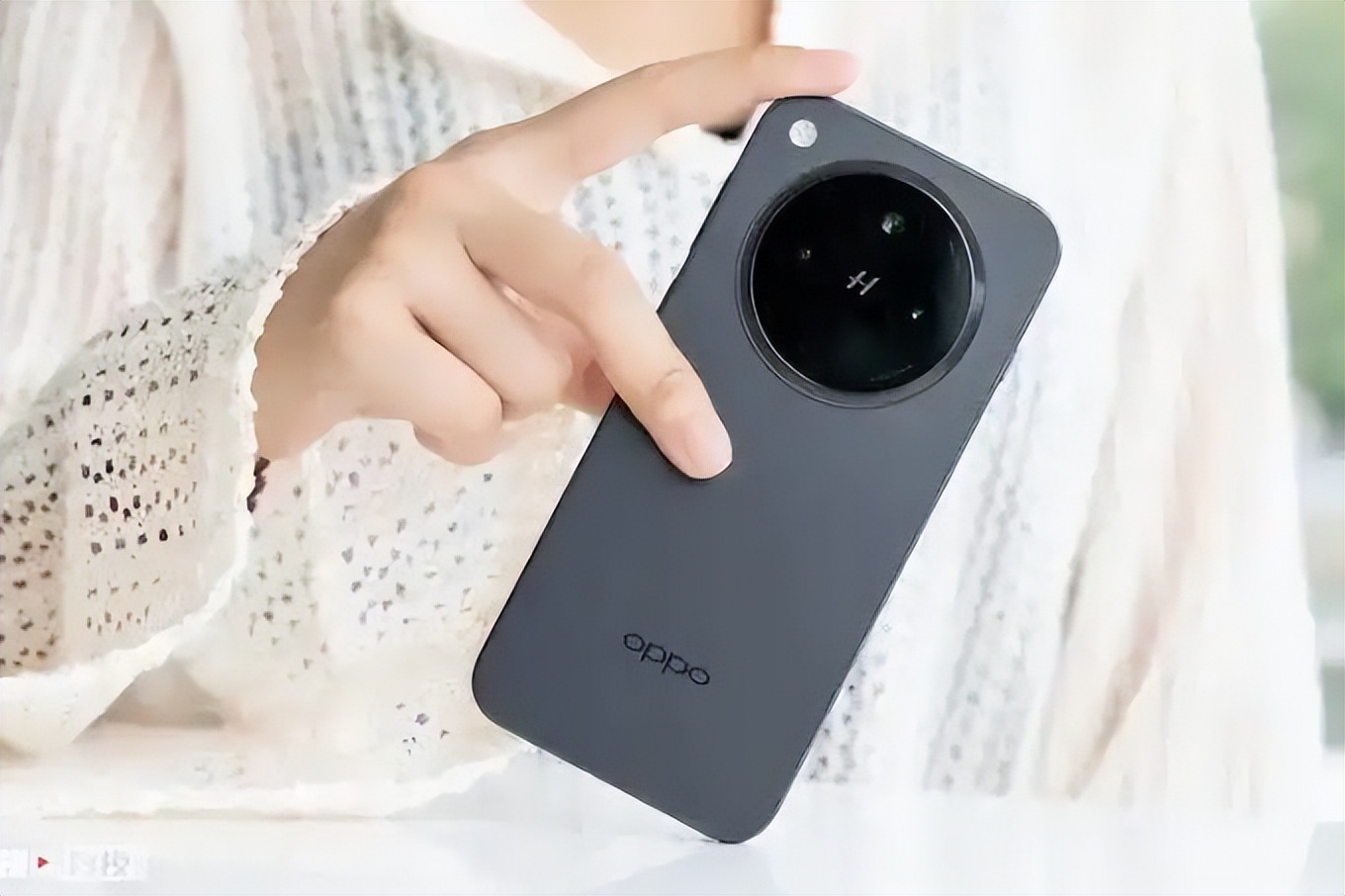 哈蘇三攝+AI千里長焦，OPPOFindX8，帶來“一鏡到底”拍攝體驗！