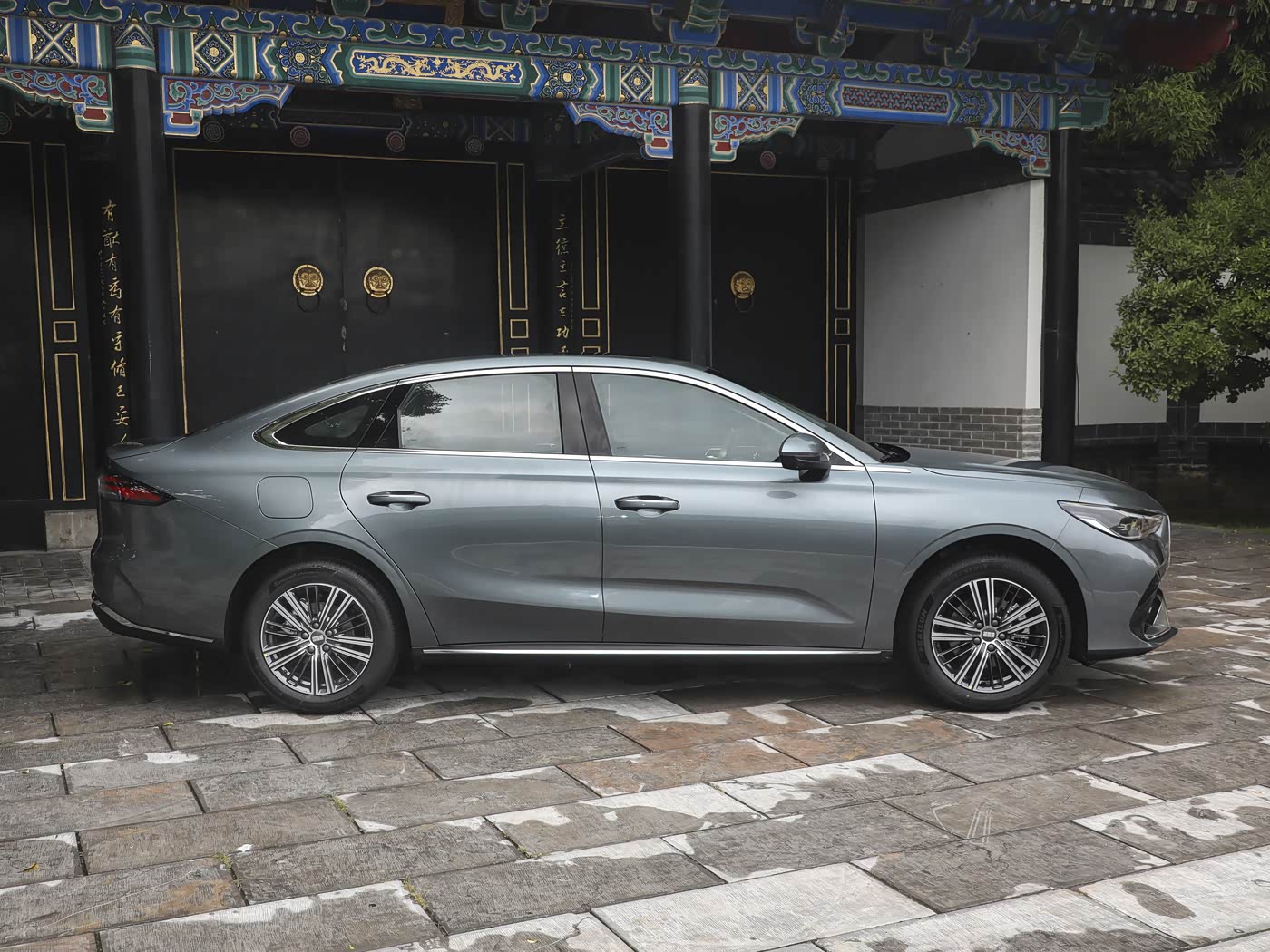 银河全新插混家轿预售8.58万！外观很动感，配千里浩瀚H3辅助驾驶