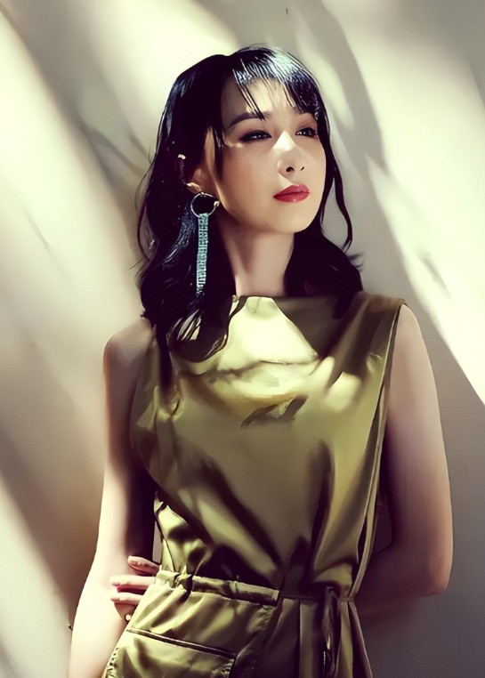 雷佳音妻子竟是全民童年女神,难怪他出道多年零绯闻