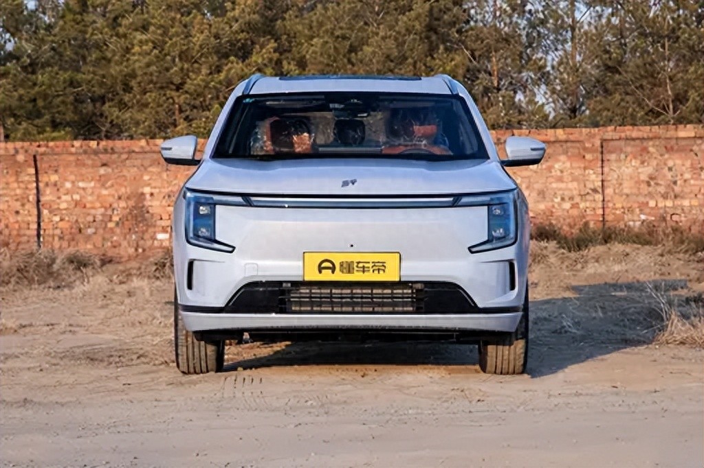 同级对比才发现，15万级插混SUV里它的综合表现太稳了