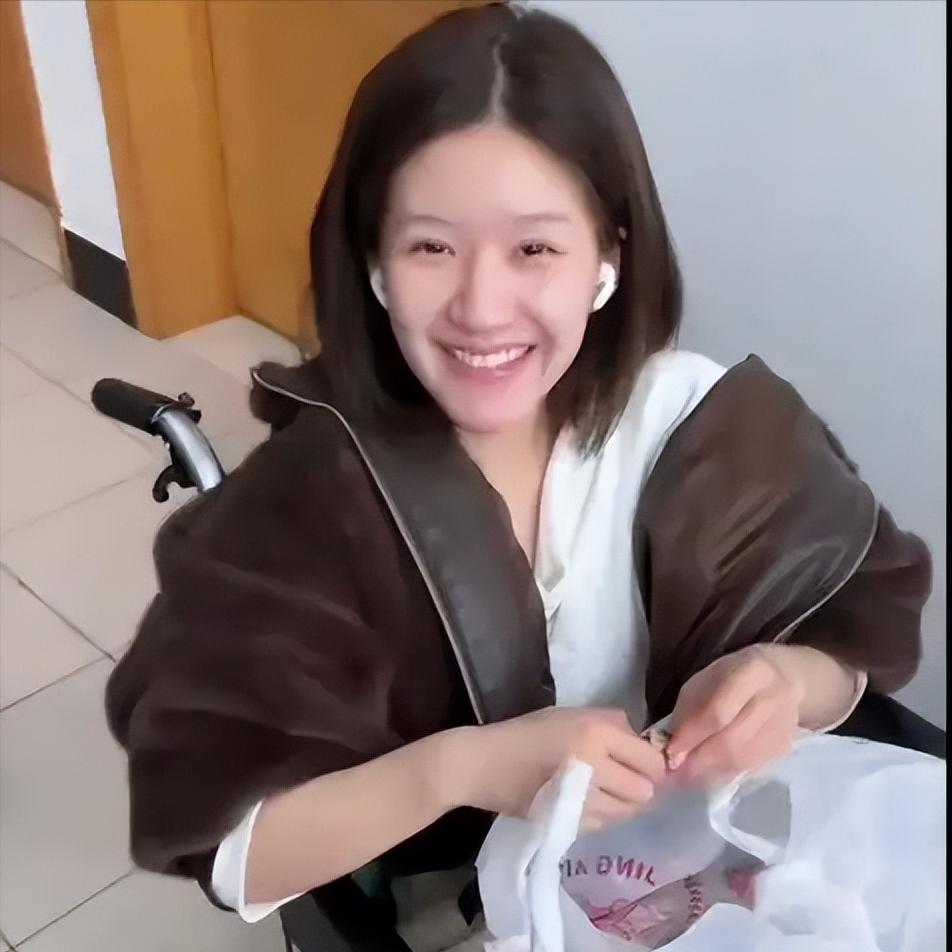 变脸太快?赵露思凭《许我耀眼》刚收获好口碑,一个举动又露馅了