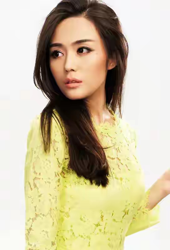 多面汤晶媚：银幕与赛道上的追光者！