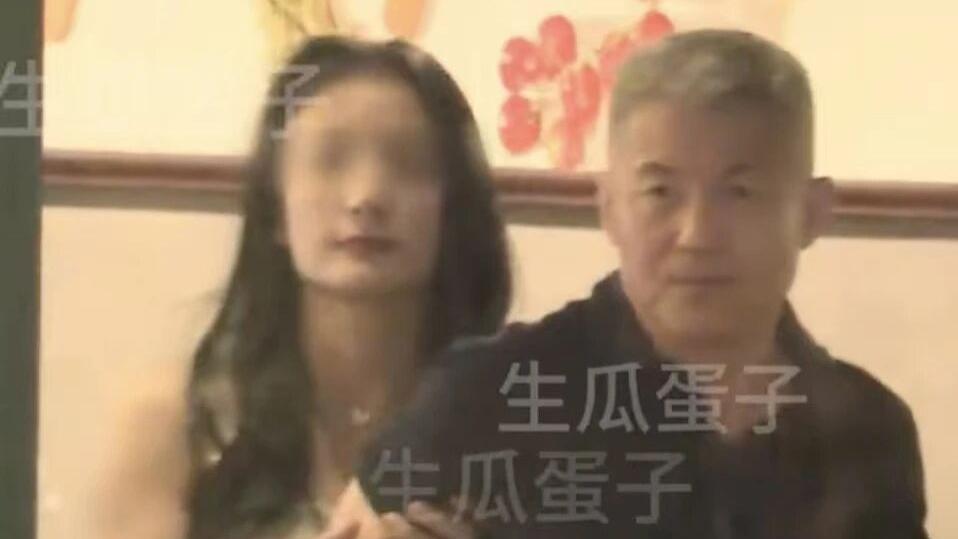 英子晚年被绿、祝绪丹倒油小作精？杨洋金晨粉圈纠纷、闫妮任素汐合作、熟瓜汇总