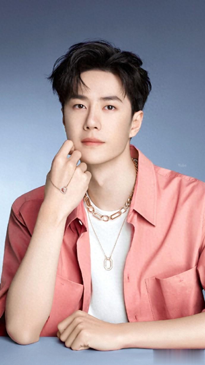 杨紫断层登顶?王一博被杜华拖累?贾乃亮要复婚?王鹤棣孟子义