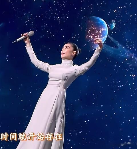 王菲，2026春晚再老再丑，我也喜欢！