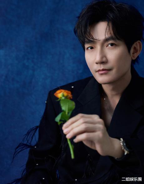 《歌手2025》收官，4人名利双收，3人翻红，2人火出国，1人惹争议